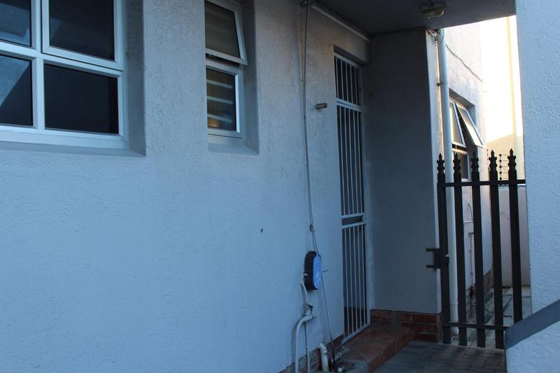 To Let 4 Bedroom Property for Rent in Churchill Estate Western Cape